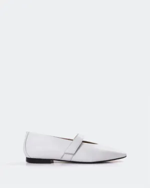 Shoe Ballet Flats Flordeliz White Leather