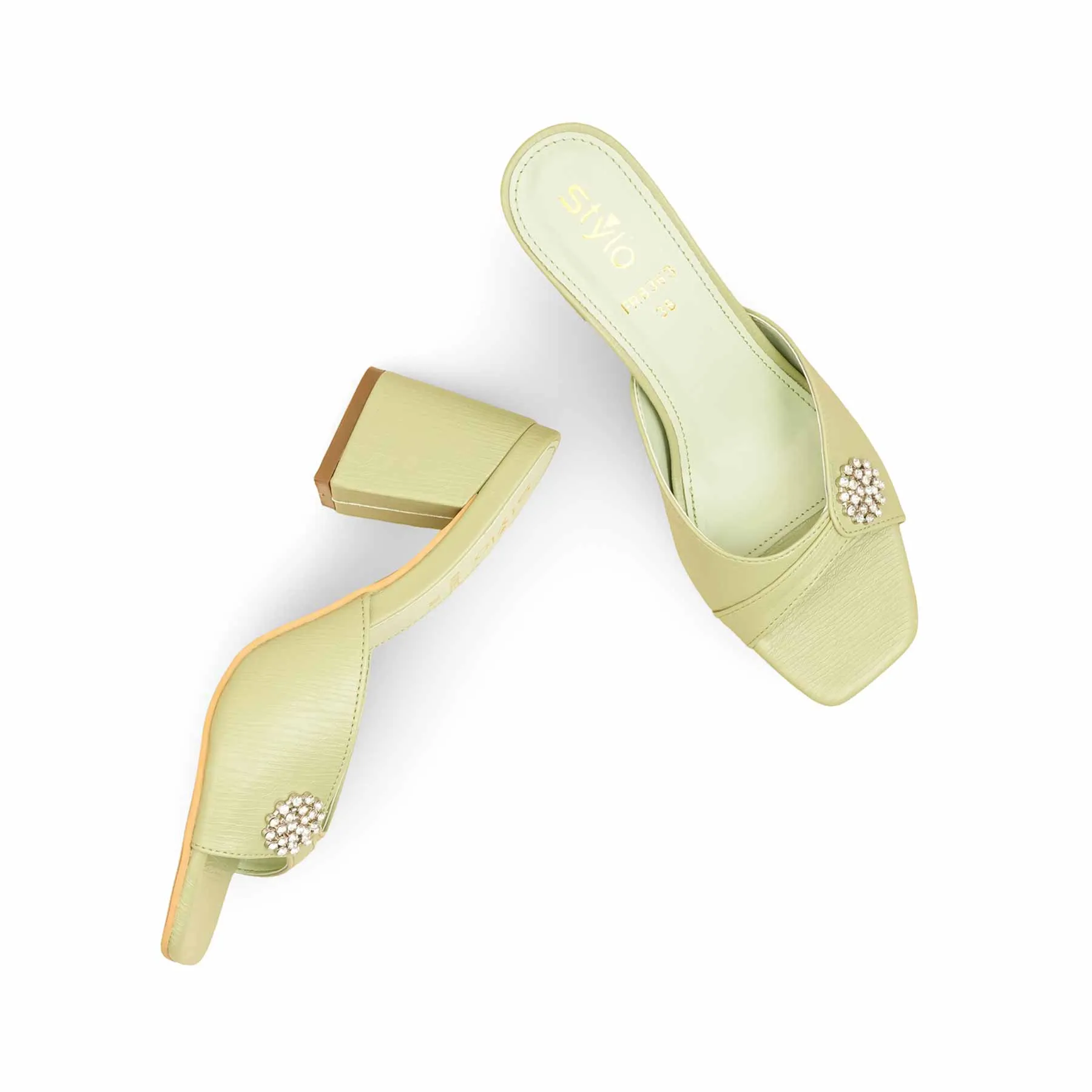 PISTAGREEN Formal Slipper For Women FR8363 Ugg Slippers Tasman