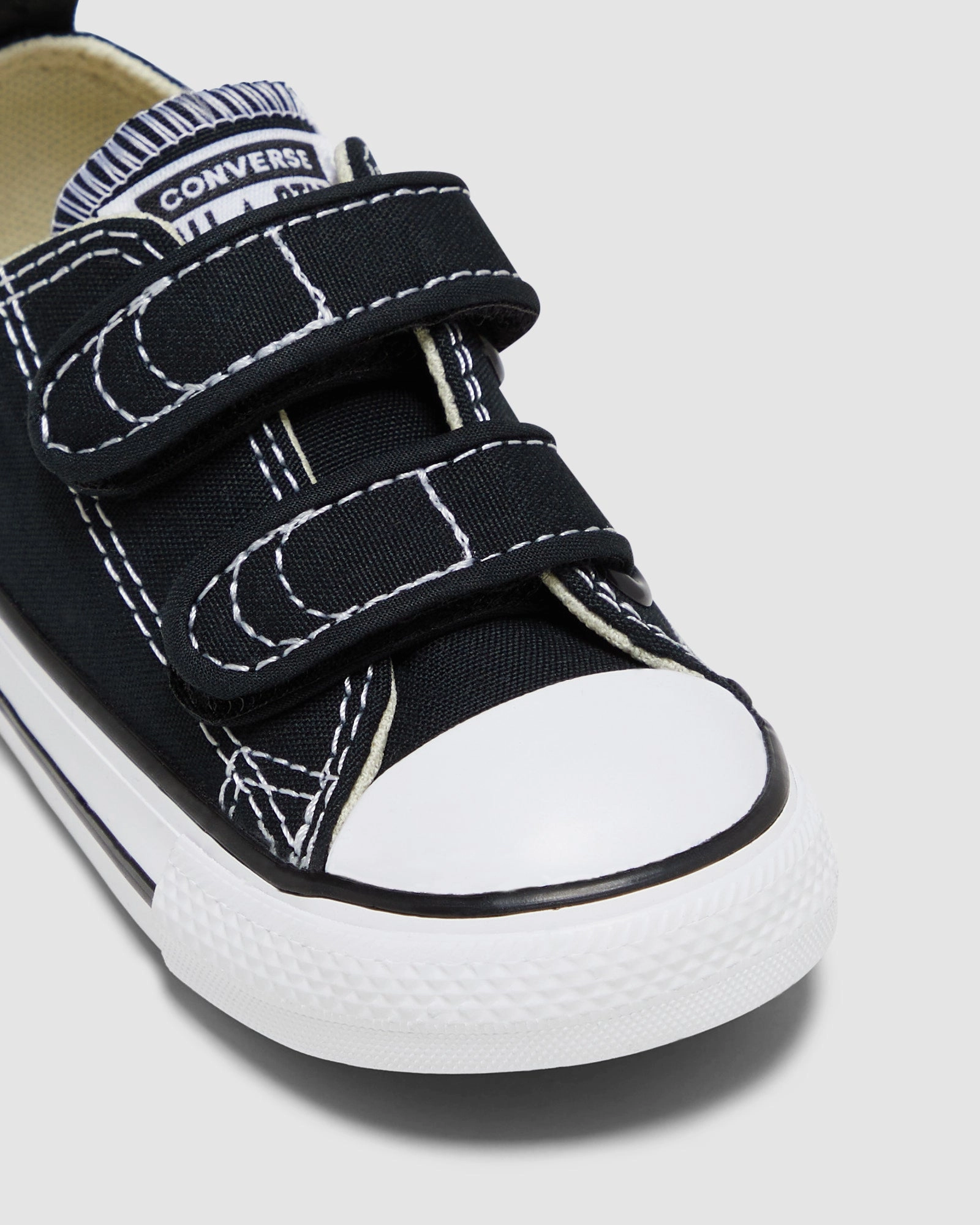 Twinkle Toes Sneakers Chuck Taylor All Star 2V Ox Infant Black