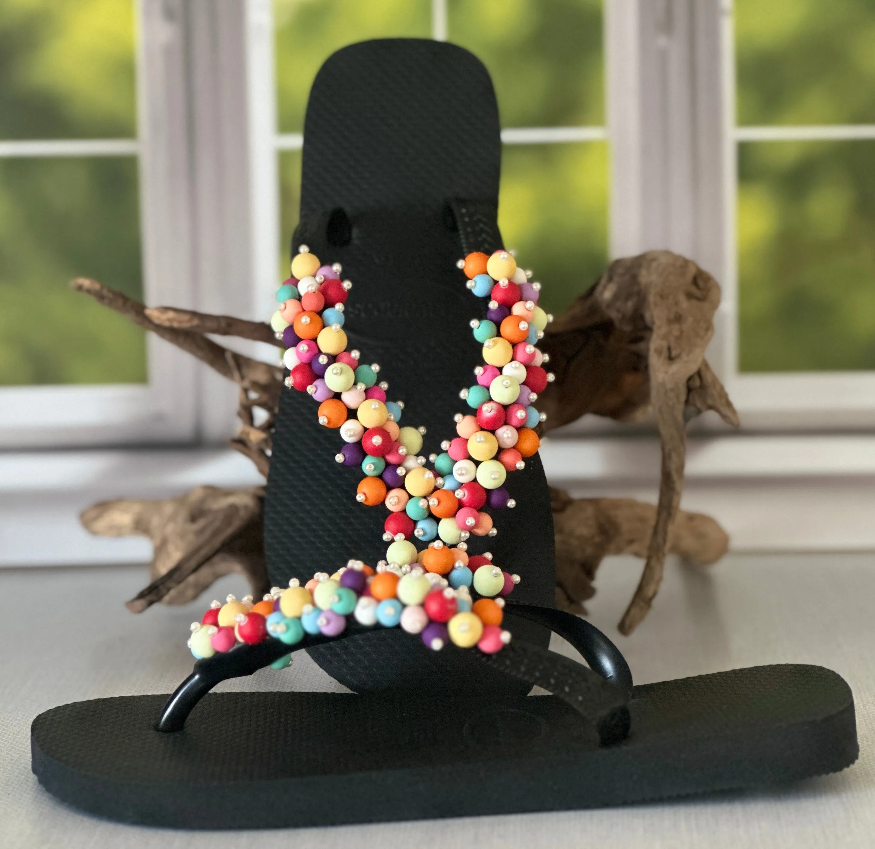 Flip Flops Cloth Thong Handmade Colorful Flip Flop Woman Summer Sandal Vibrant Beaded Shoe to Feel Fun Bold Free Lightweight Flat Sole Unique Beachwear Look