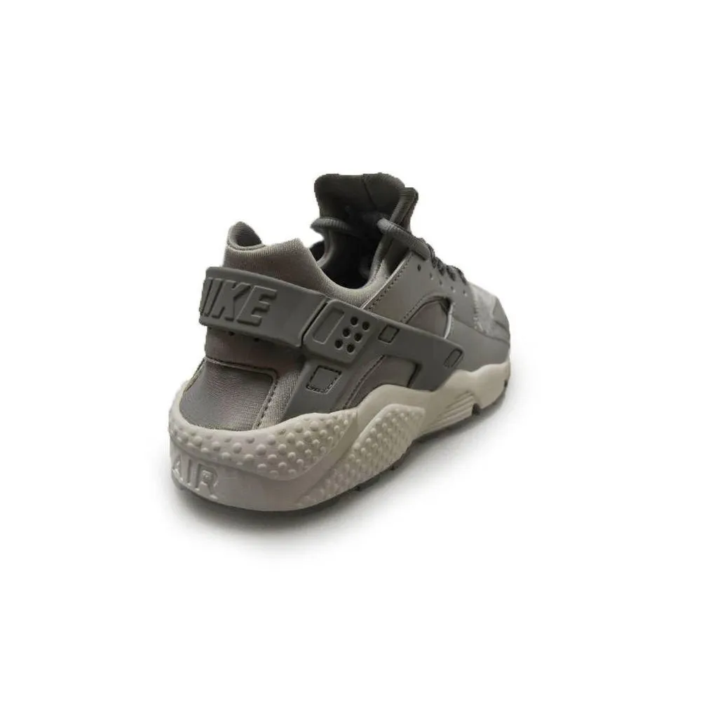 Womens Nike Air Huarache Run SE On Running Cloudaway Shoes