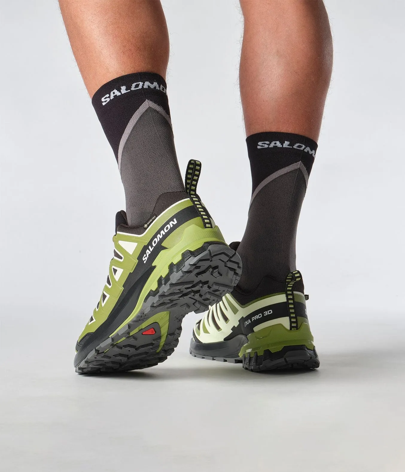 Zoom X Running Shoes XA PRO 3D V9 GORE-TEX