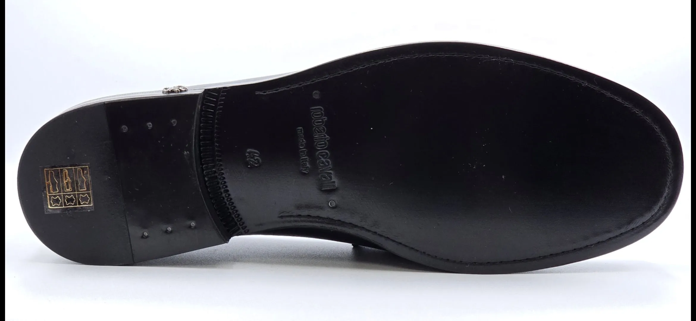 9105 Roberto Cavalli Loafers / Black - White Tods Loafers Sale